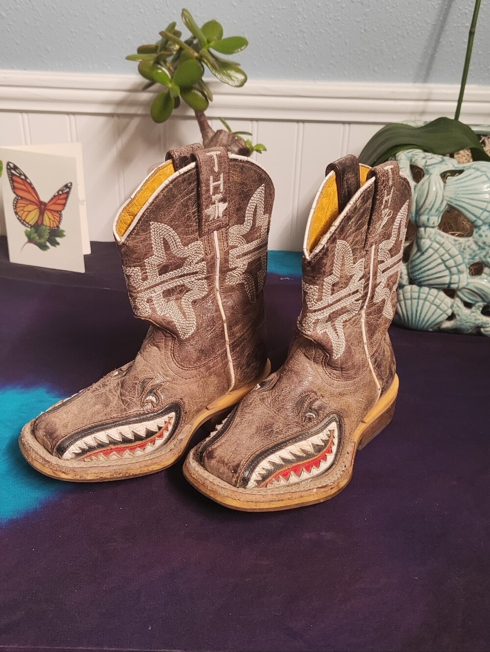 Brown Kids Shark-Tooth Cowboy Boots